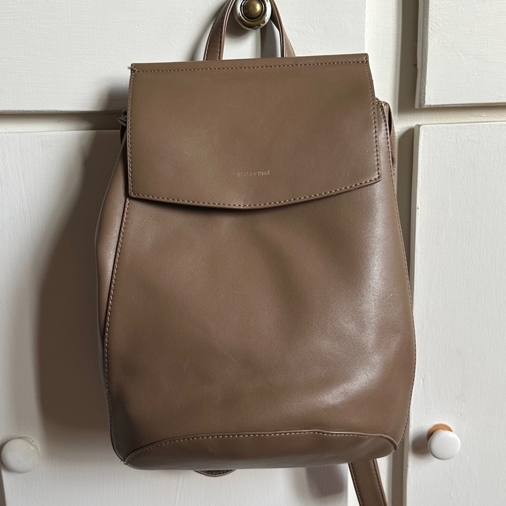 Pixie Mood Vegan Leather ‘The Kim’ Backpack - Small in Desert Clay